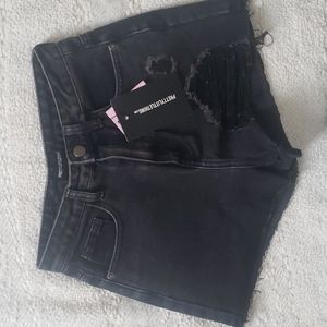 NWT PrettyLittleThing High Rise Short